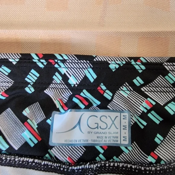 Grand Slam Tennis Skirt *built in short/pockets - Picture 2 of 6